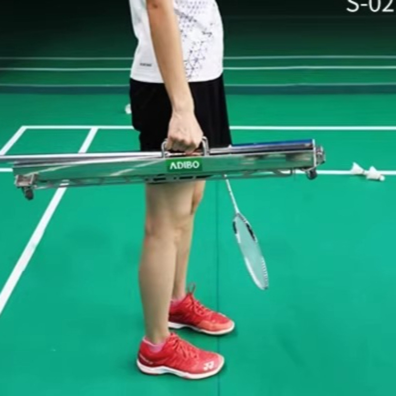 مكنسة كرة الريشة قابلة للطي وق - مراجعة Badminton Background وسعره